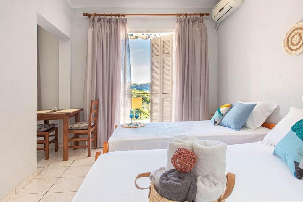 Blue Maraci 2 - Sea View, Kitchen, Beach Access Himare Exterior foto