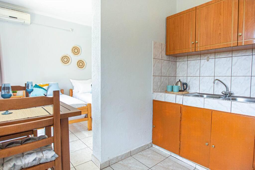 Blue Maraci 2 - Sea View, Kitchen, Beach Access Himare Exterior foto